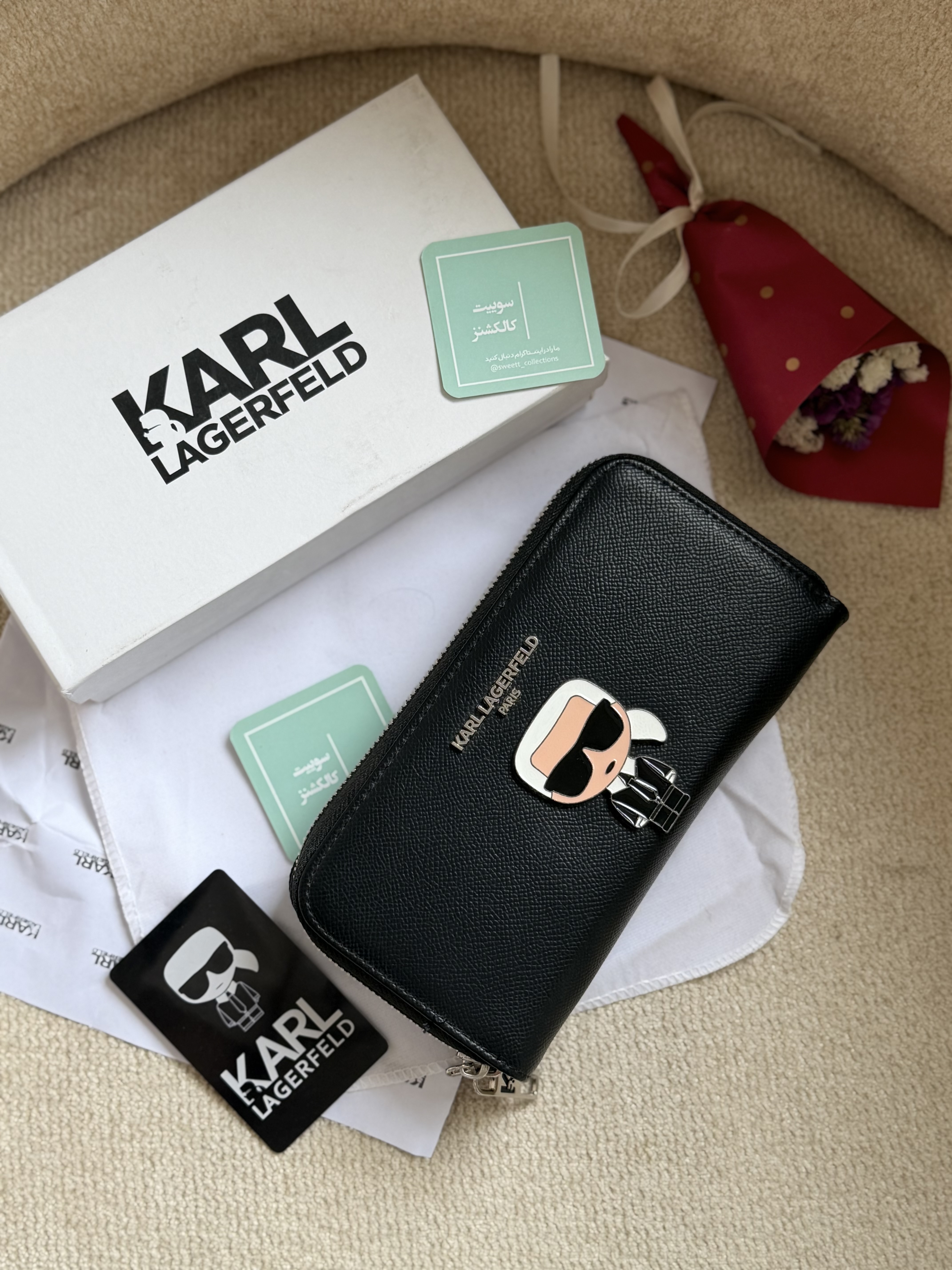 کیف پول  طرح برجسته برند کارل