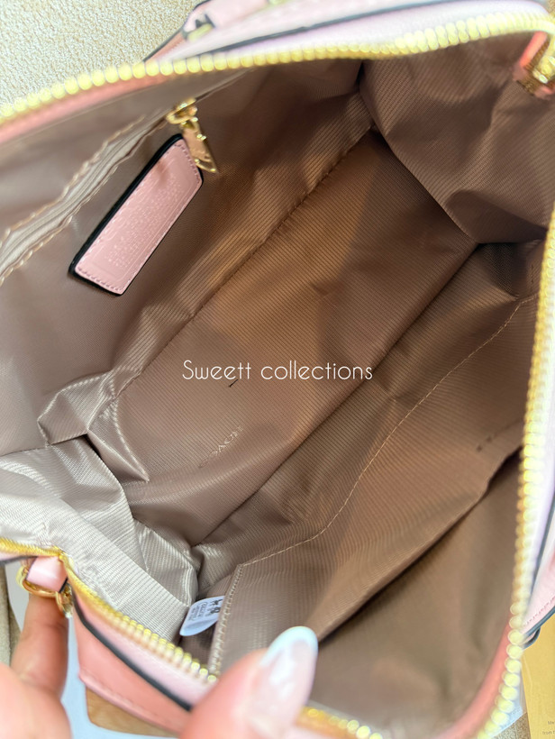 کیف زنانه برند کوچ صندوقی رز صورتی
