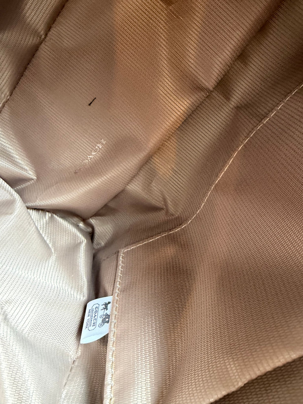کیف زنانه برند کوچ صندوقی رز صورتی